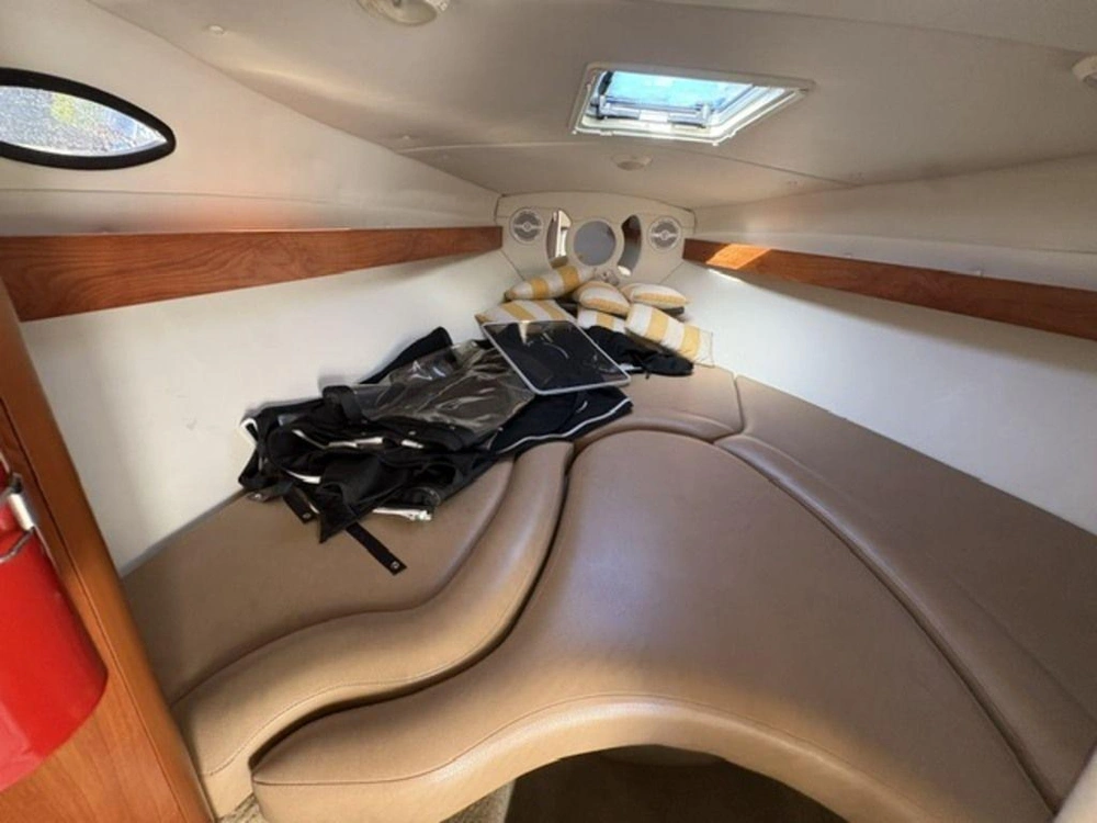 2013 Rinker Boat Co 246 Cc