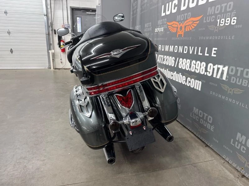 Kawasaki Voyager 1700 2011