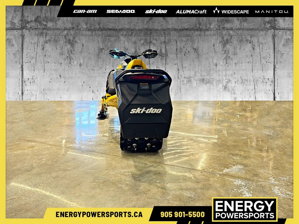 2024 Ski-doo Sm Mxz Xrs 850 Bk 137 Sas Hub 24