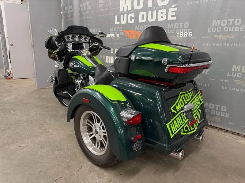 Harley-davidson Flhtcutg Tri Glide Ultra 2024