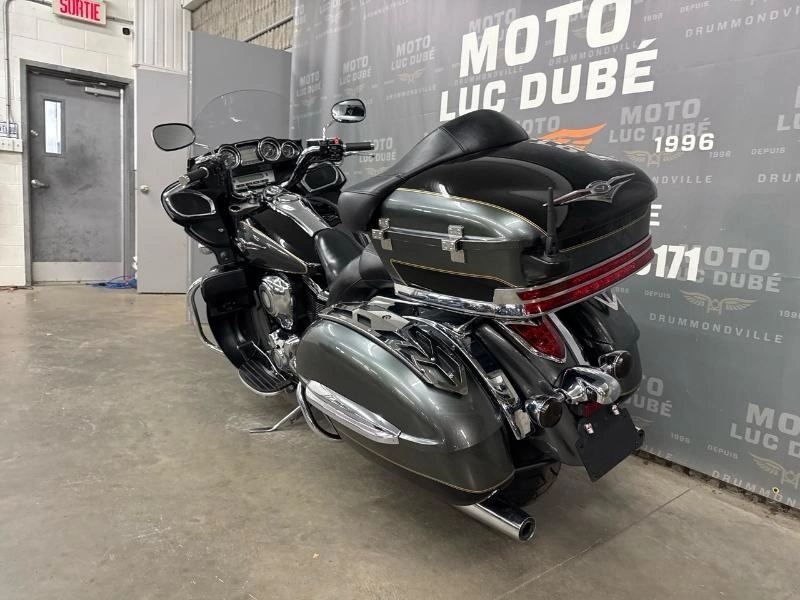 Kawasaki Voyager 1700 2011