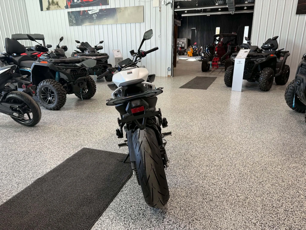 Cfmoto 675nk 2026