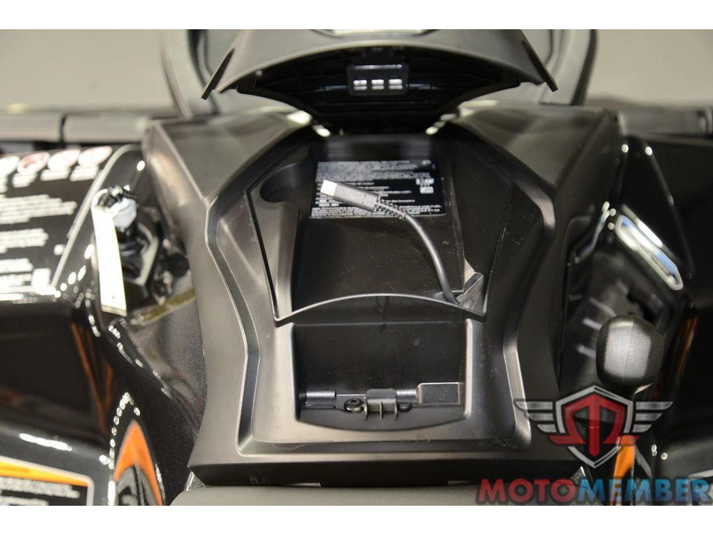2026 Can-am Outlander Backcountry 1000r Stealth Black