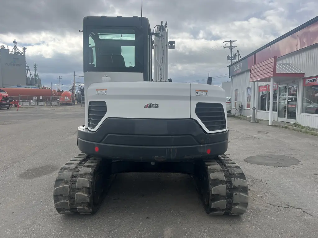 2015 Bobcat E85