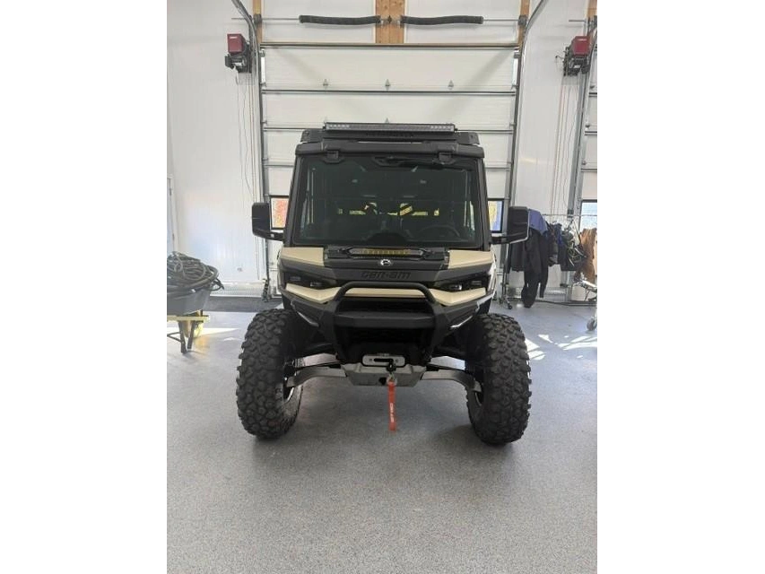 2026 Can-am Defender Max Limited Hd11
