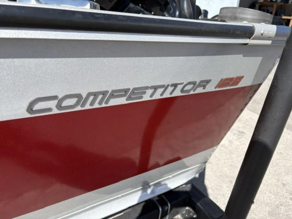 2022 Alumacraft Competitor 185 Tiller
