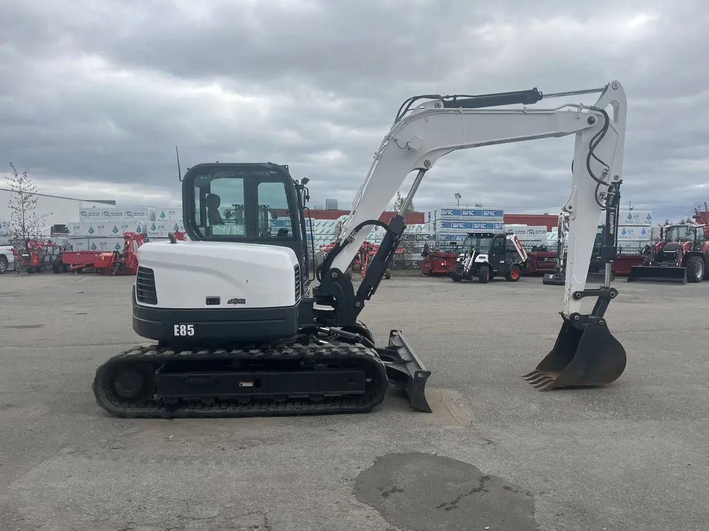 2015 Bobcat E85