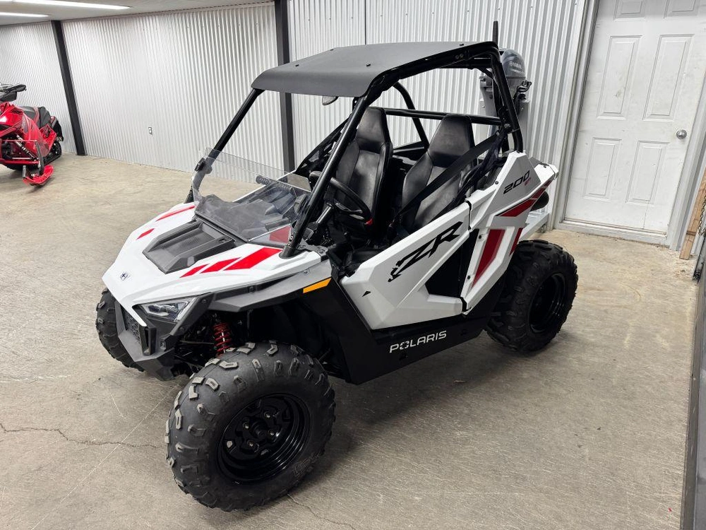 2023 Polaris Rzr 200