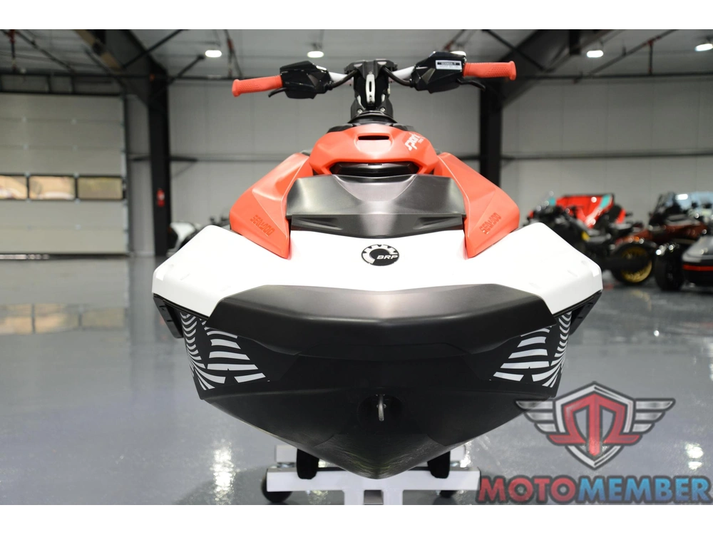 2025 Sea-doo Spark™ Trixx For 1 Rotax® 900 Ace™ - 90 Ibr