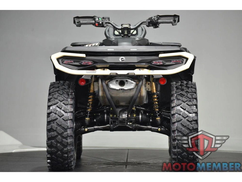 2026 Can-am Outlander Backcountry 1000r Stealth Black