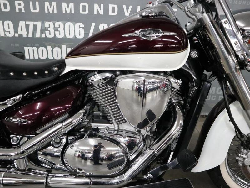 Suzuki Boulevard C50t 2014