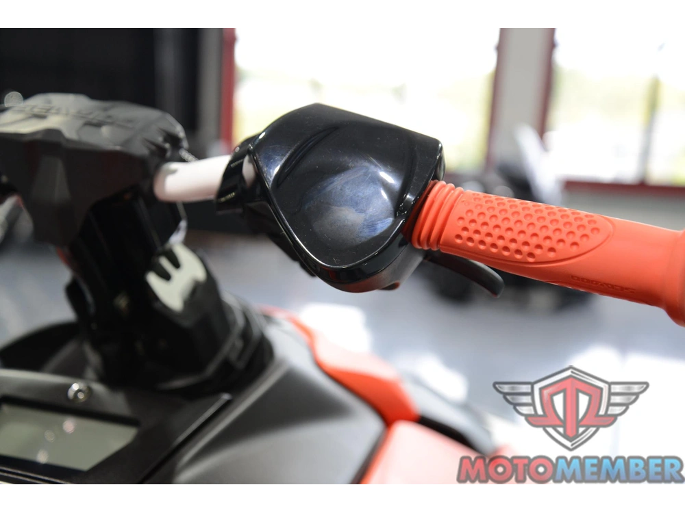 2025 Sea-doo Spark™ Trixx For 1 Rotax® 900 Ace™ - 90 Ibr