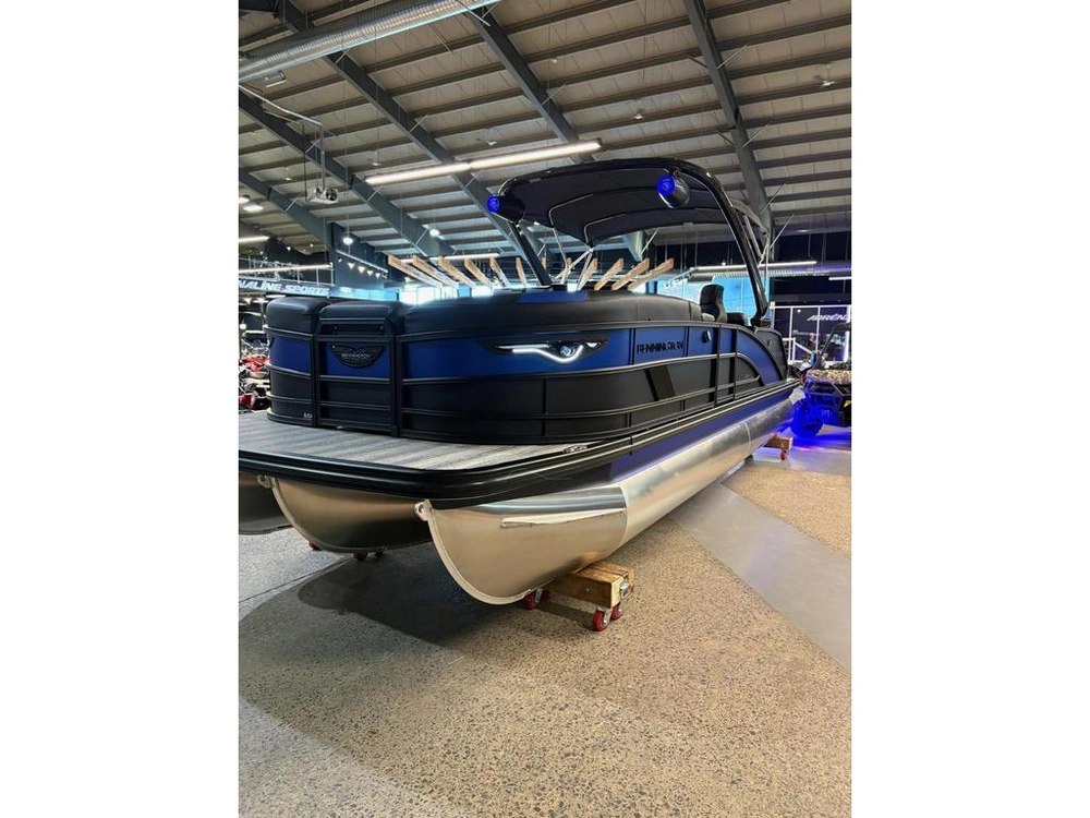 Bennington Marine M24 Serie Sport 2026
