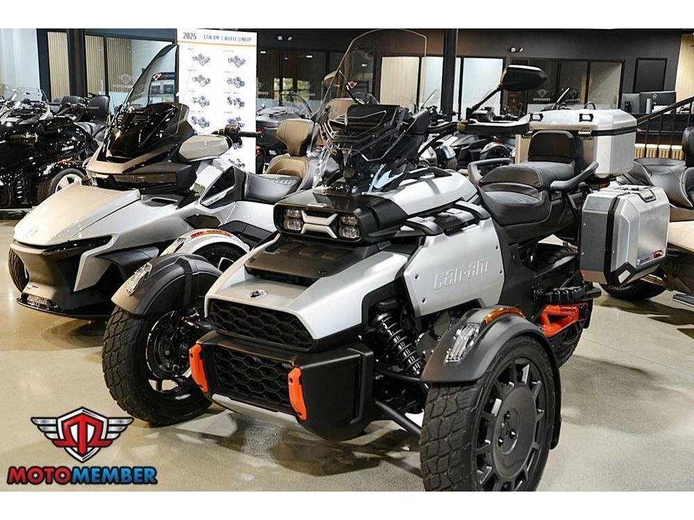 2025 Can-am Canyon Xt
