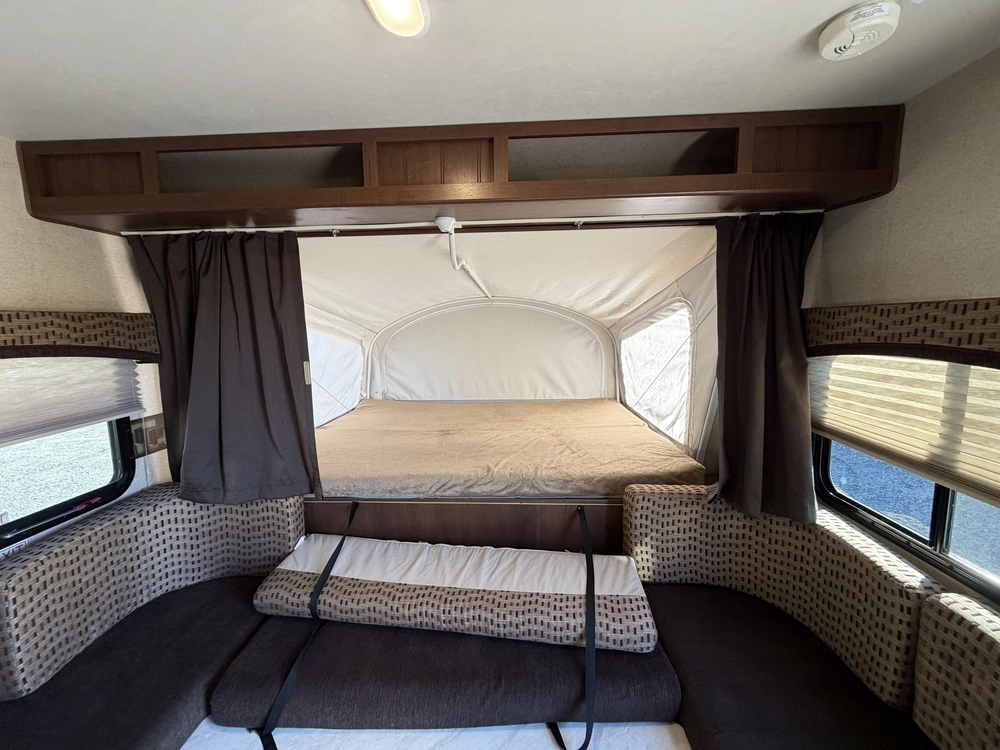 Jayco Jay Feather 23b 2015