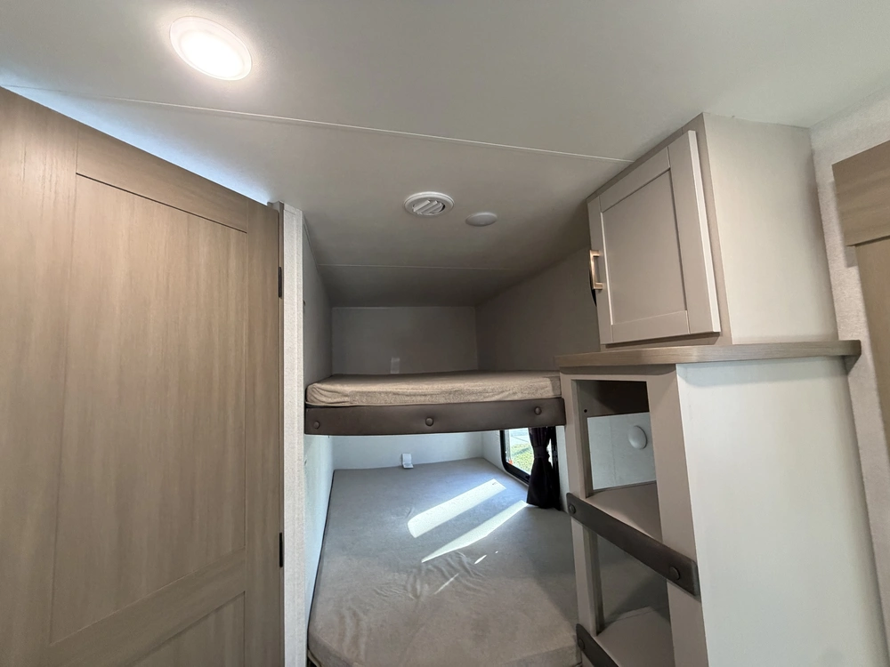 Jayco Jay Flight 280bhs 2027