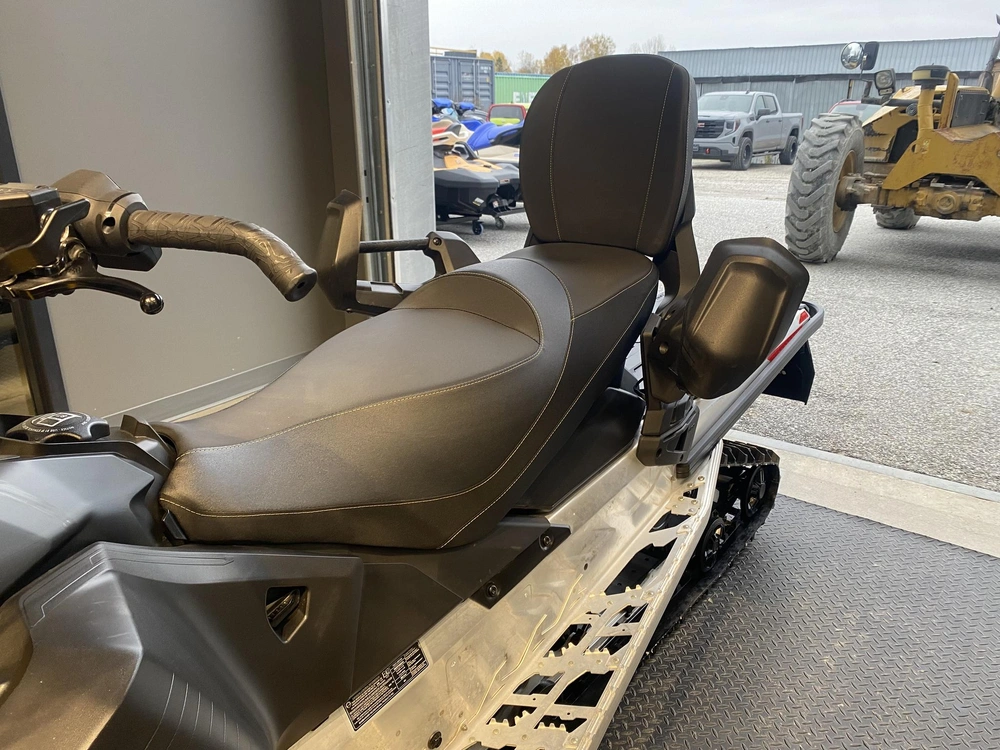 Ski-doo Expedition Sport 900 Ace 2026