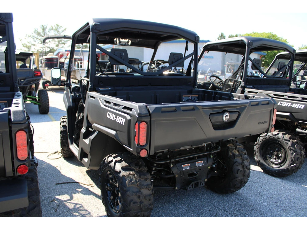 2025 Can-am Defender Dps Hd9