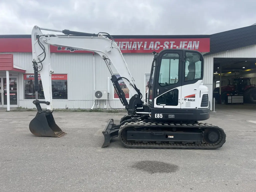 2015 Bobcat  E85
