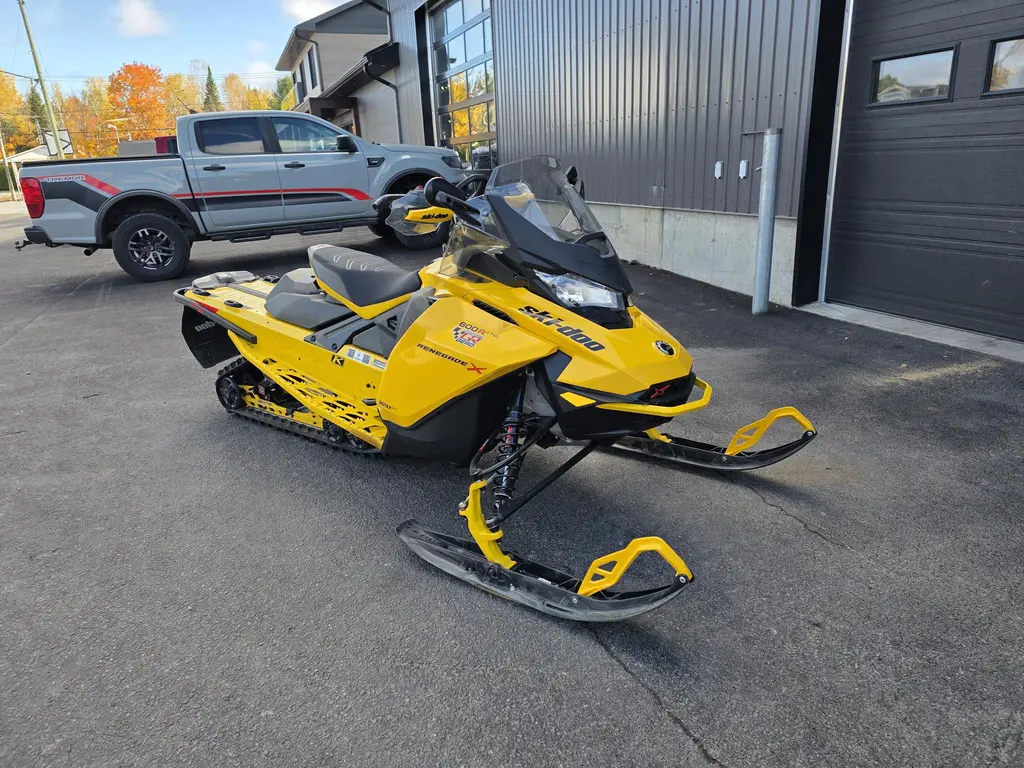Ski-Doo renegade x 600r 2023