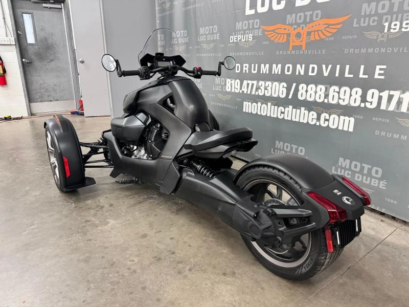 Can-am Ryker 900 2023