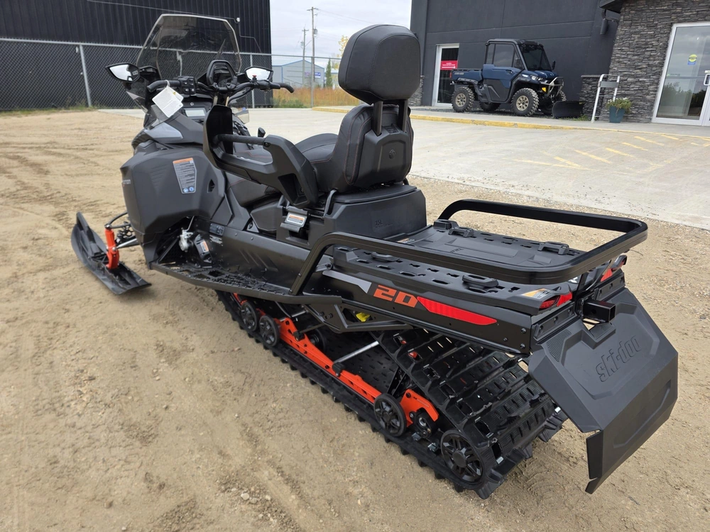 2027 Ski-doo Expedition Le 20" 900 Ace Crosscut 1.5" E.s.