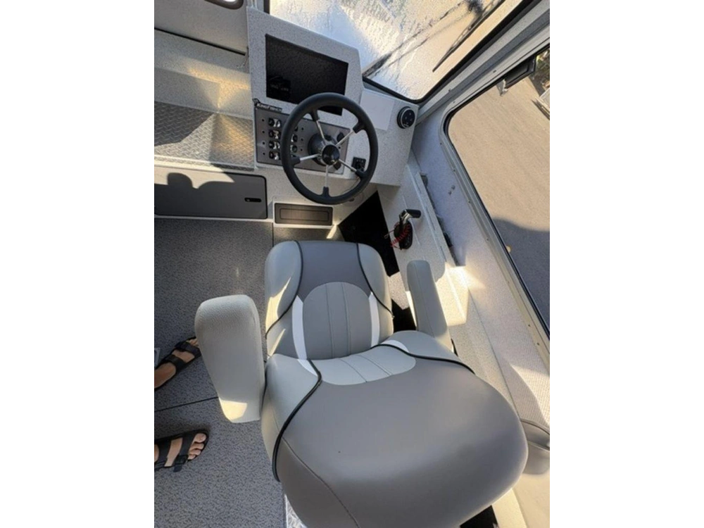 2026 Kingfisher 2225 Escape Ht