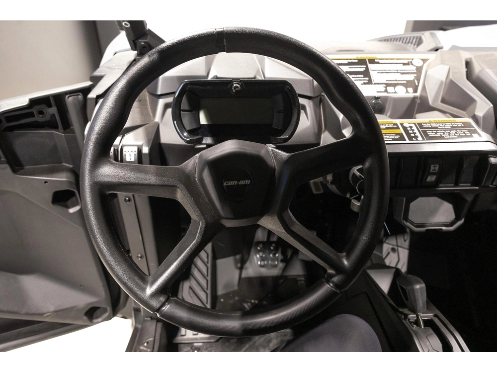 2027 Can-am Maverick Sport 9jve