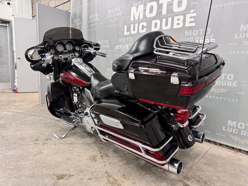 Harley-davidson Flhtcuse Cvo Ultra Classic Electra Glide 2011