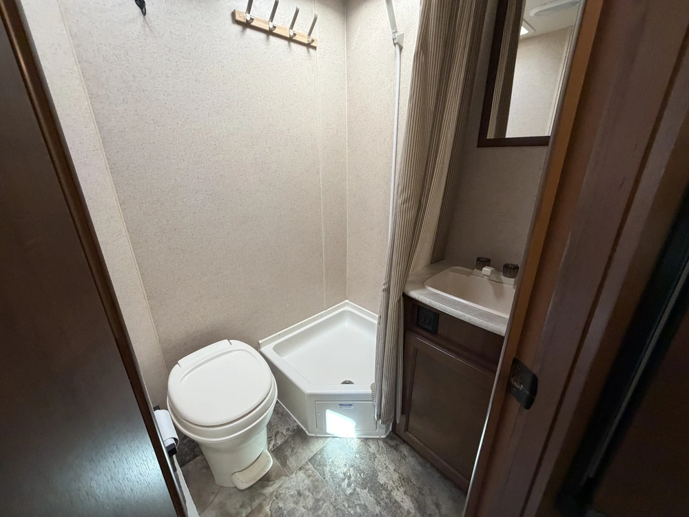 Jayco Jay Feather 23b 2015