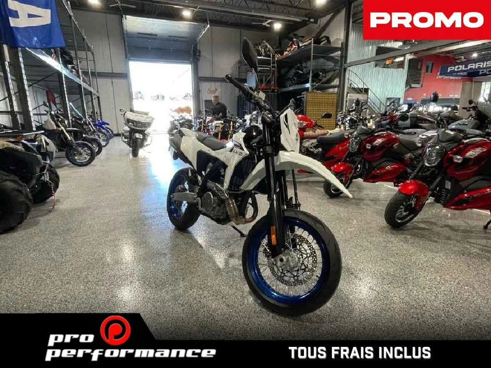 Suzuki Dr-z4sm 2025