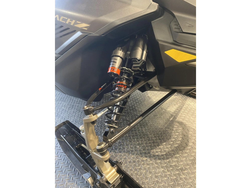 Ski-doo Mach Z 900 Turbo R 2022