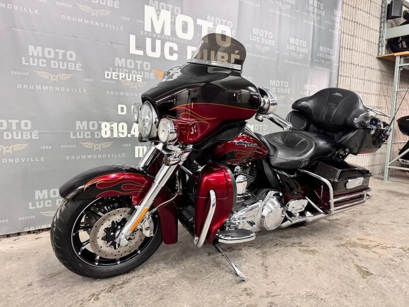 Harley-davidson Flhtcuse Cvo Ultra Classic Electra Glide 2011
