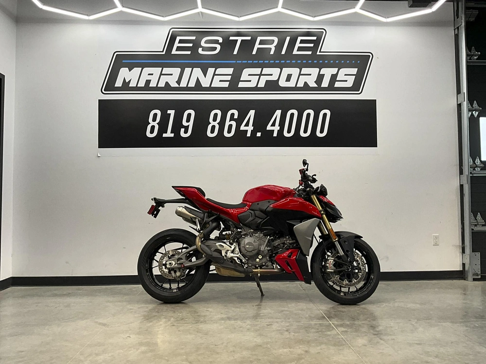2025 Ducati Streetfighter V2