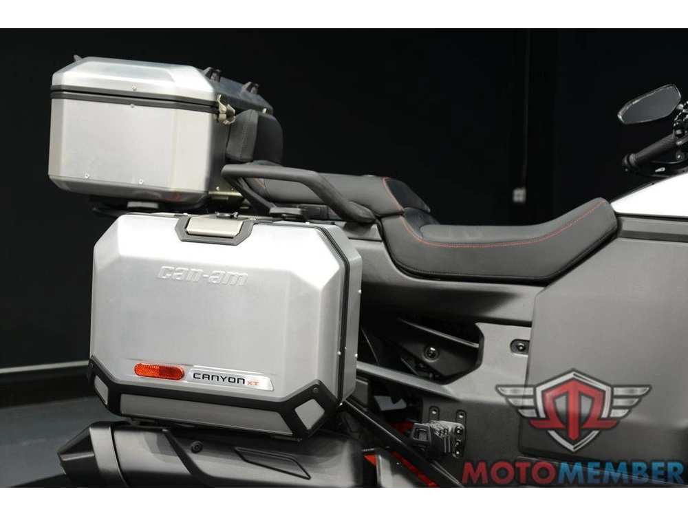 2025 Can-am Canyon Xt