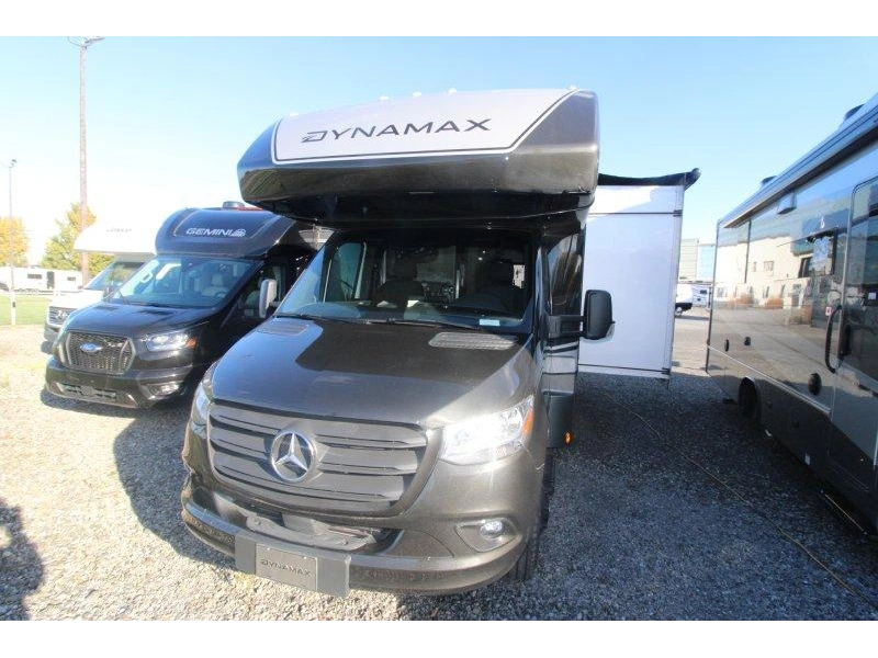 2027 Dynamax Isata 3 24fw