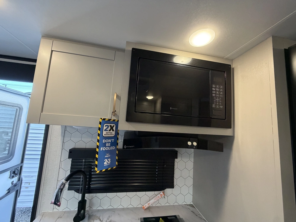 Jayco Jay Feather Air 16db 2027