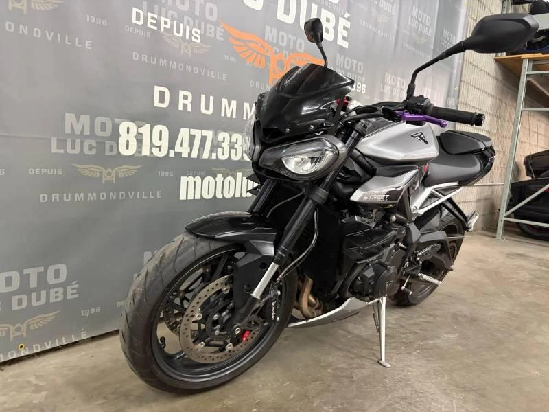 2024 Triumph Street Triple 765 R