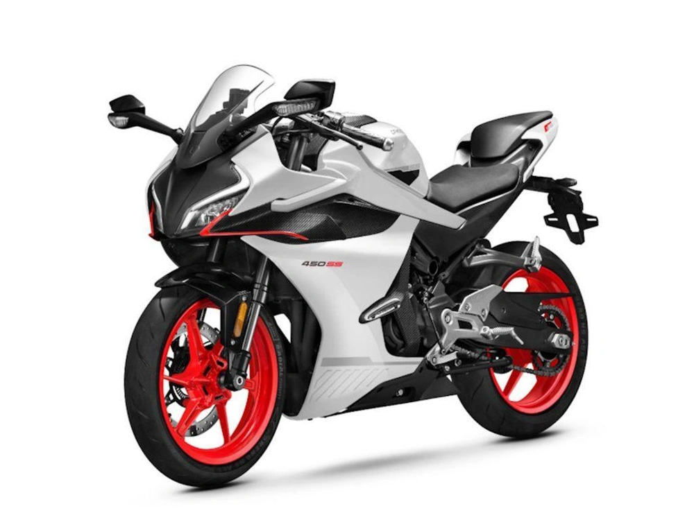 2025 Cfmoto 450ss