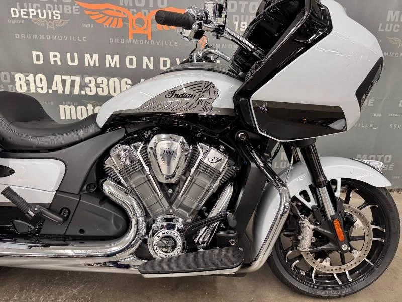 Indian Motorcycle Challenger Limited 2024