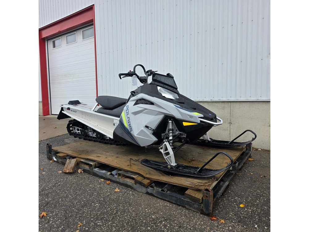 2026 Polaris 550 Rmk Evo 144 Es