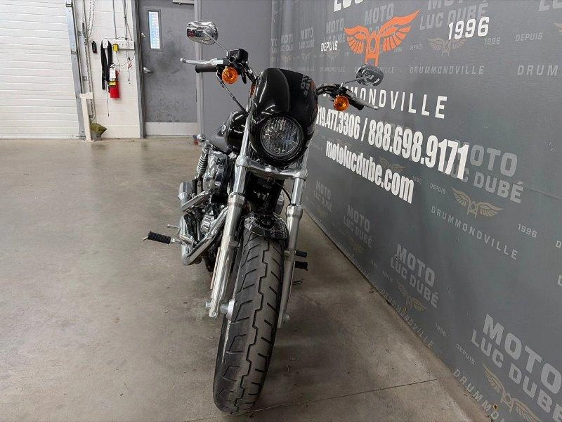2015 Harley-davidson Xl1200c Sportster 1200 Custom