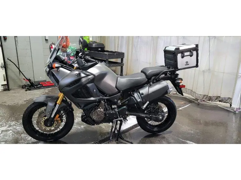Yamaha SUPERTENERE 2013