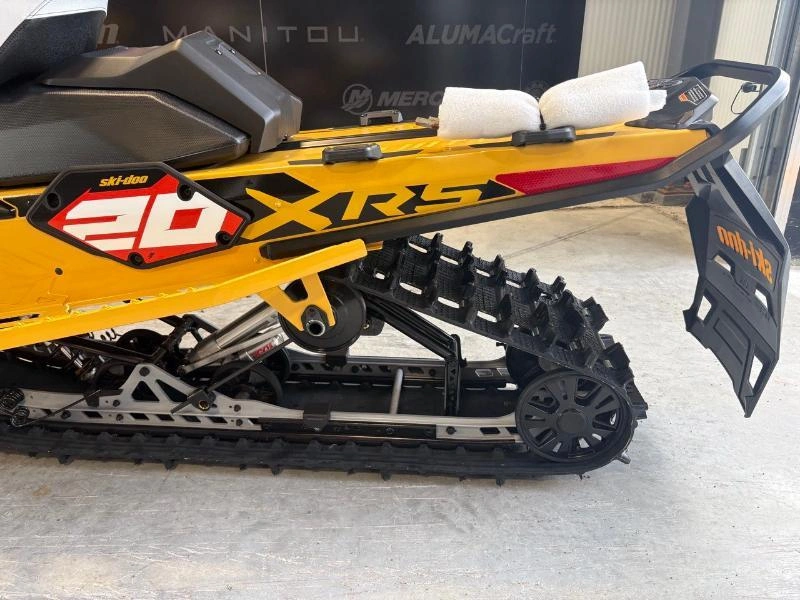 Ski-doo Backcountry X-rs 146 (43'') 850 E-tec Ice Storm 150 1.5'' E.s. W/ 10.25'' Touchscreen 2027