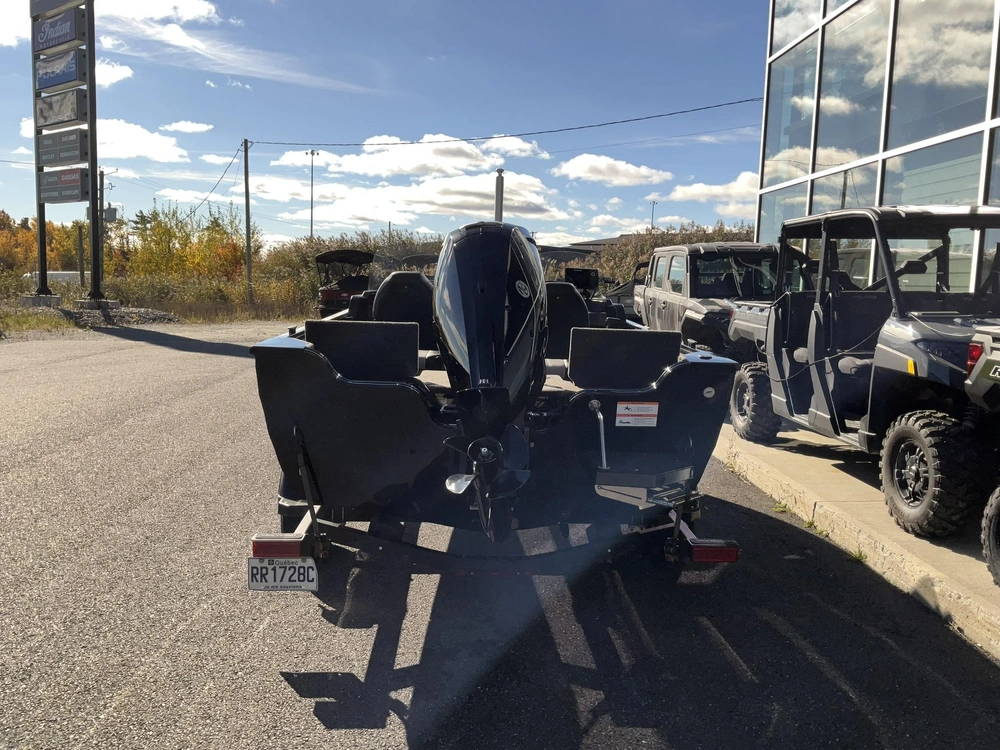 2023 Crestliner 1600 Vision