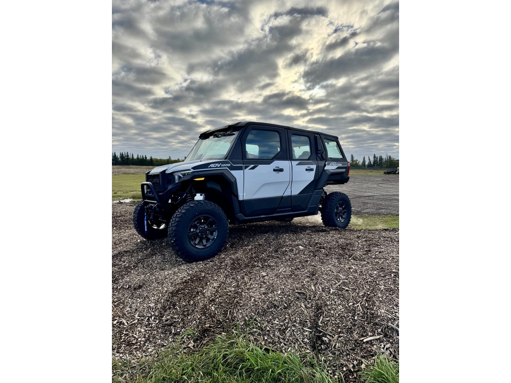 2027 Polaris Xpedition Adv 5 Northstar - Ghst Wht Metallic Demo