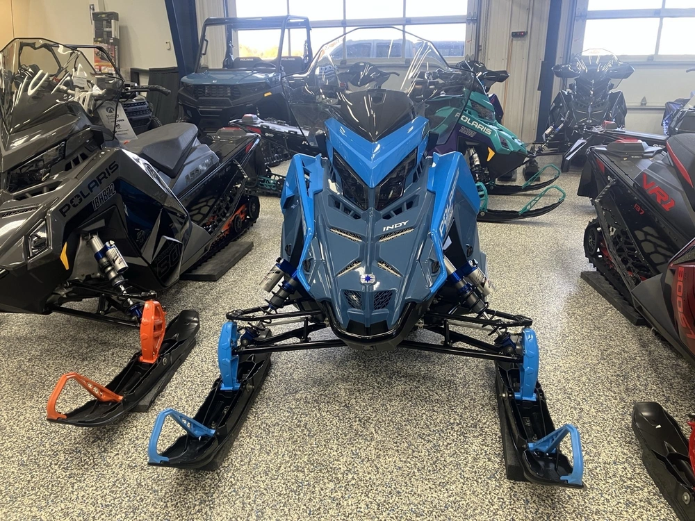2024 Polaris Patriot Boost Indy Vr1 137