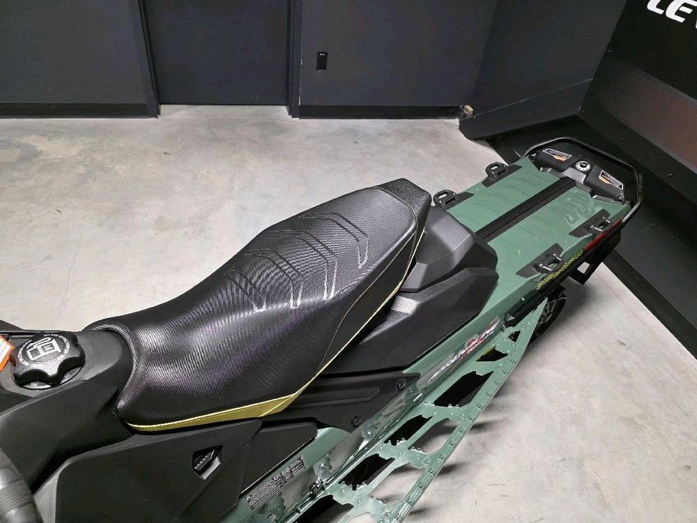 Ski-doo Backcountry X (43'') 850 E-tec 2026