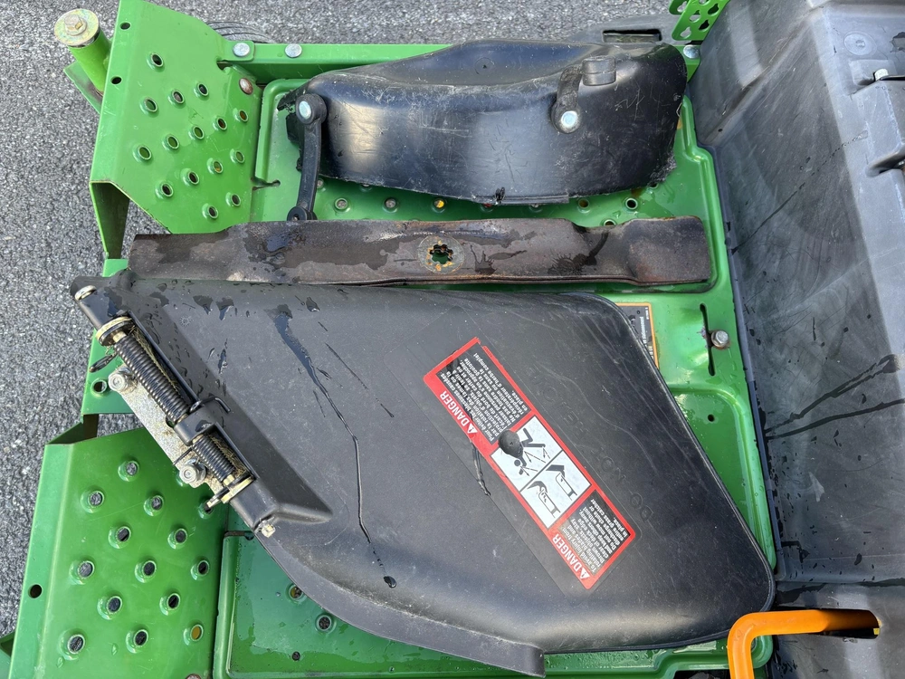 2013 John Deere Z235