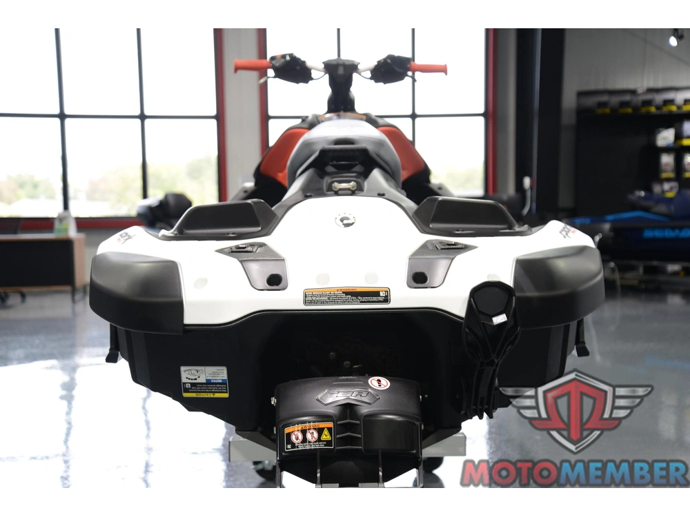 2025 Sea-doo Spark™ Trixx For 1 Rotax® 900 Ace™ - 90 Ibr
